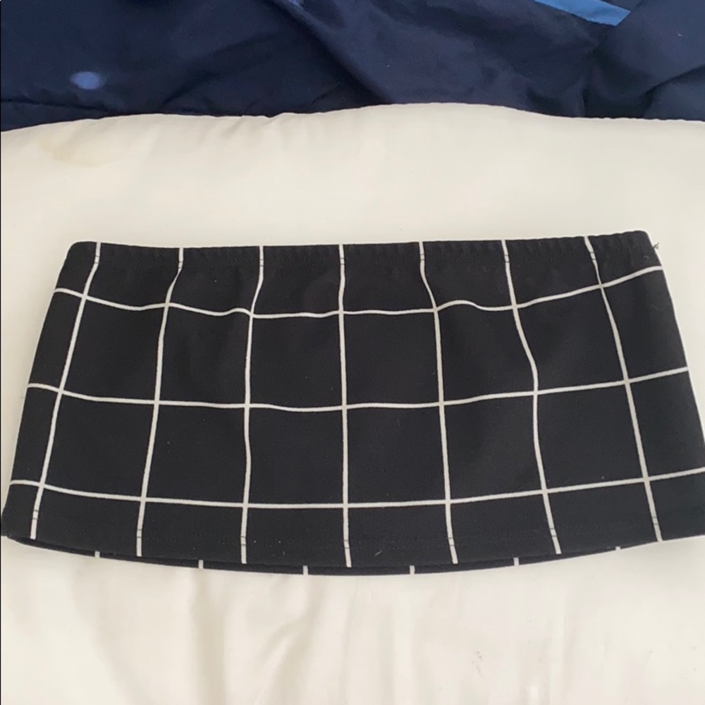 Square pattern tube top